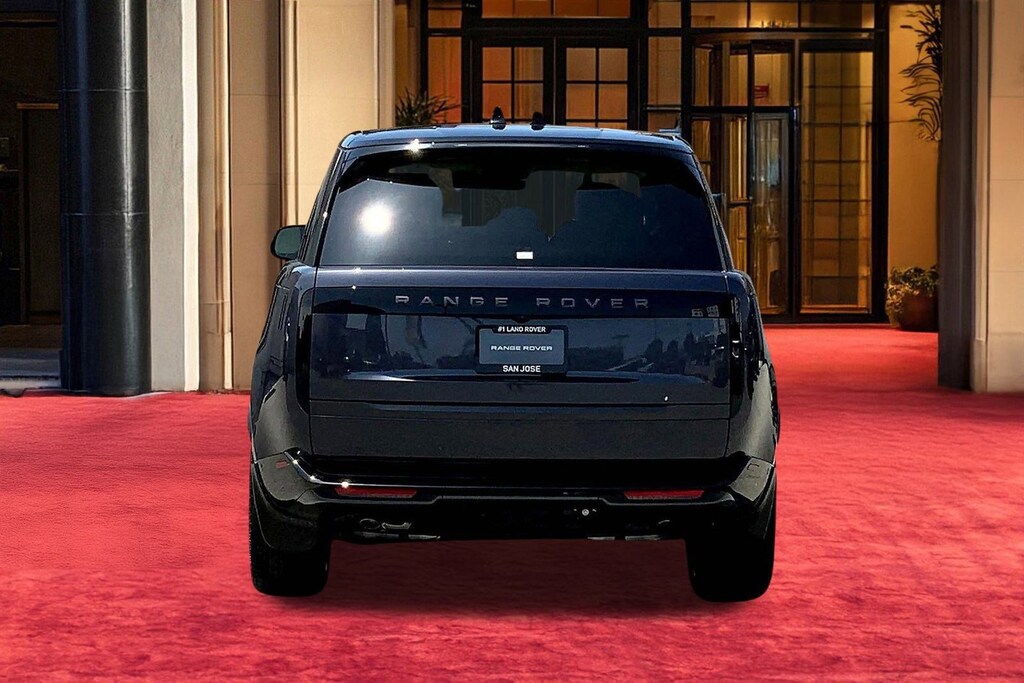 New 2025 Land Rover Range Rover P530 SE 7 Seat SUV