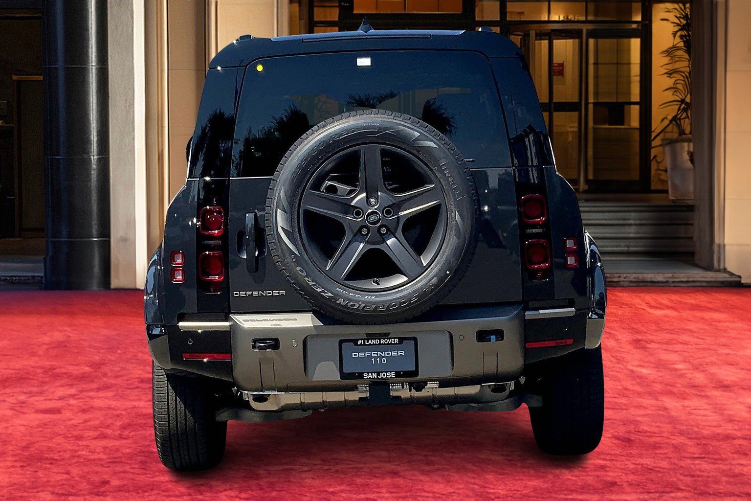 2025 Land Rover Defender 110 X-Dynamic SE photo 4