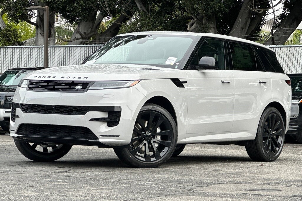 New 2026 Land Rover Range Rover Sport P400 Dynamic SE SUV