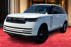 2025 Land Rover Range Rover P530 SE SUV