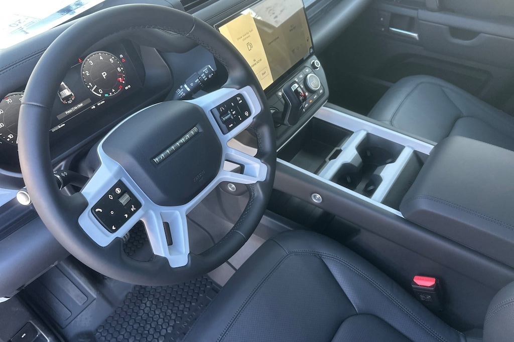 New 2026 Land Rover Defender 110 X-Dynamic SE SUV