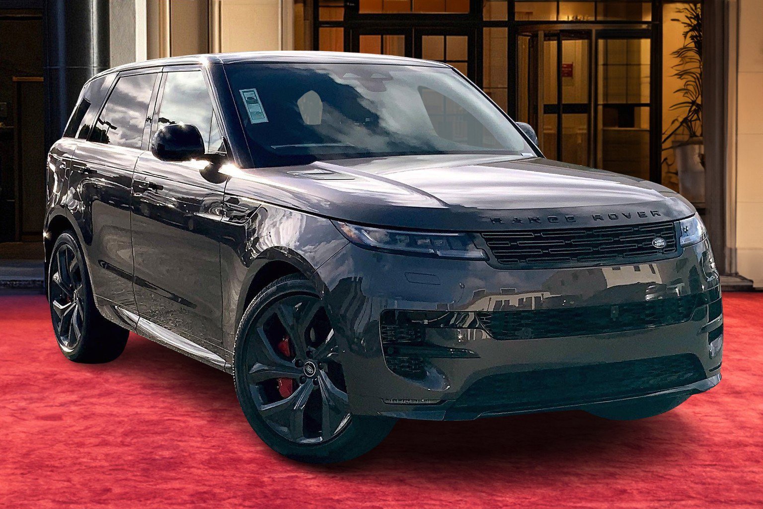 2025 Land Rover Range Rover Sport P530 Autobiography photo 2