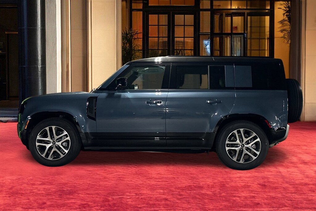 New 2025 Land Rover Defender 110 X-Dynamic SE SUV