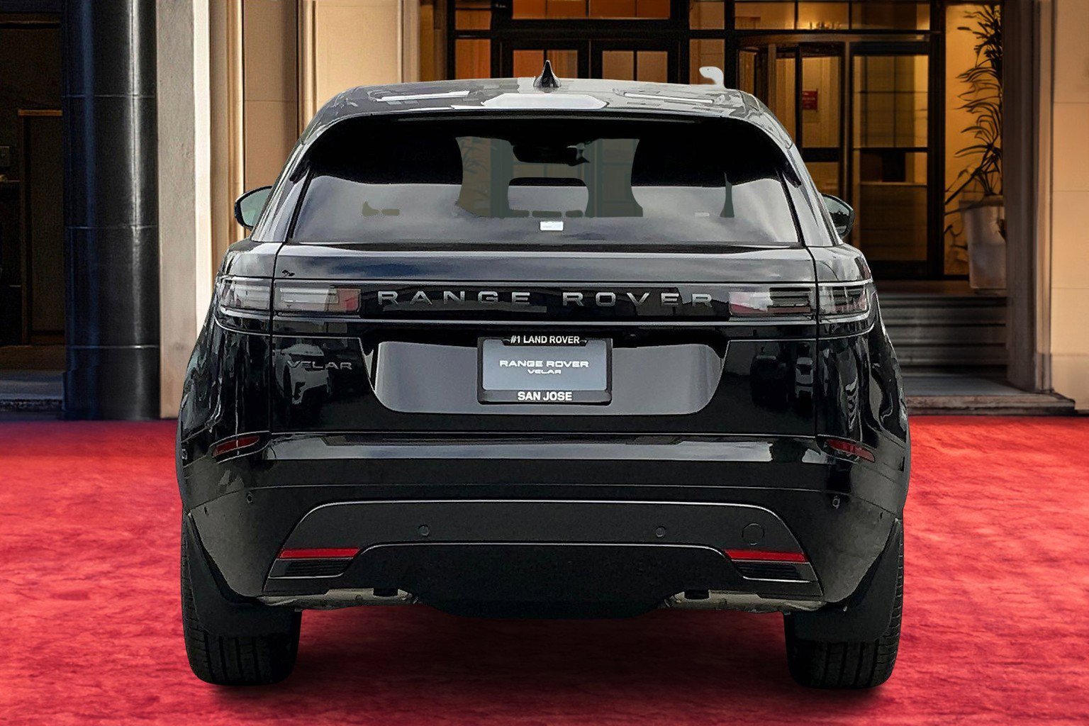 2026 Land Rover Range Rover Velar P400 Dynamic SE photo 2