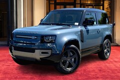 2025 Land Rover Defender 90 X-Dynamic SE SUV