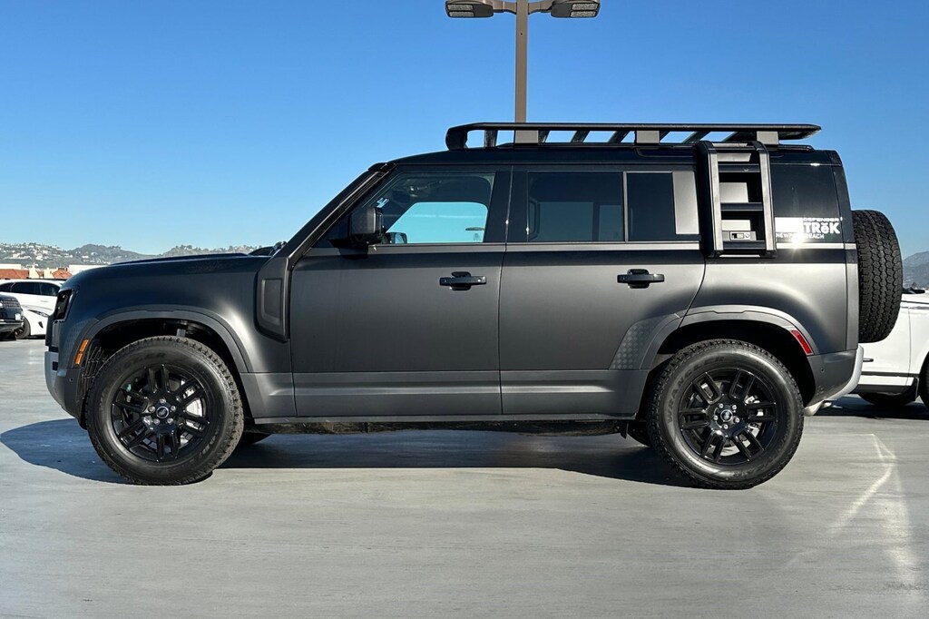 New 2025 Land Rover Defender 110 S SUV