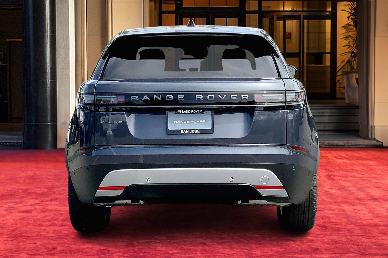 2025 Land Rover Range Rover Velar P250 S photo 4