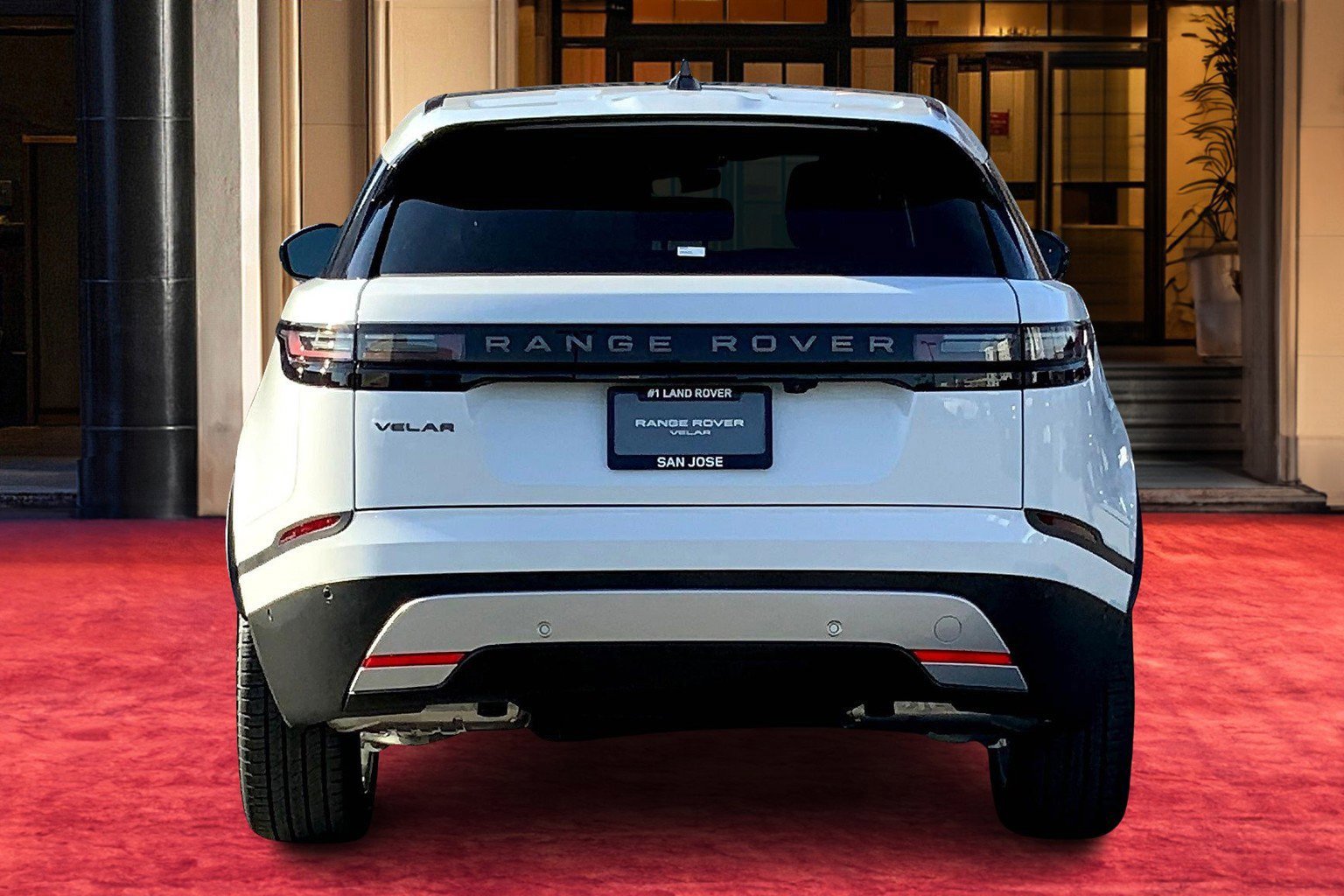 2025 Land Rover Range Rover Velar P250 S photo 3