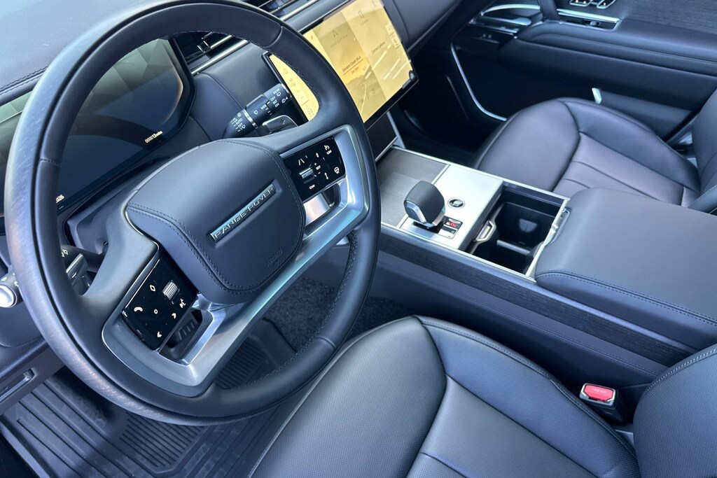 New 2026 Land Rover Range Rover P530 Autobiography SUV