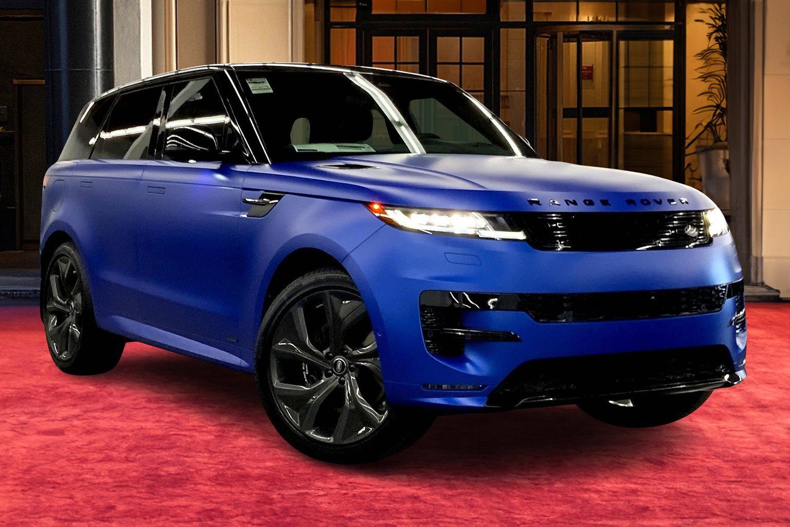 2025 Land Rover Range Rover Sport P530 Autobiography photo 2