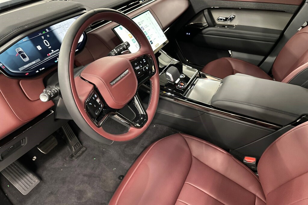 New 2025 Land Rover Range Rover Sport P400 Dynamic SE SUV