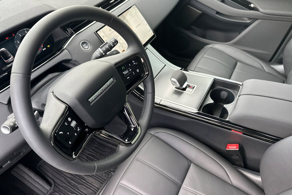 New 2026 Land Rover Range Rover Evoque Core S SUV