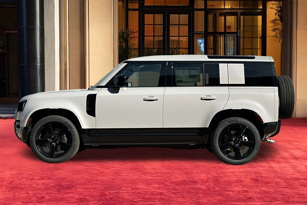 New 2026 Land Rover Defender 110 X-Dynamic SE SUV