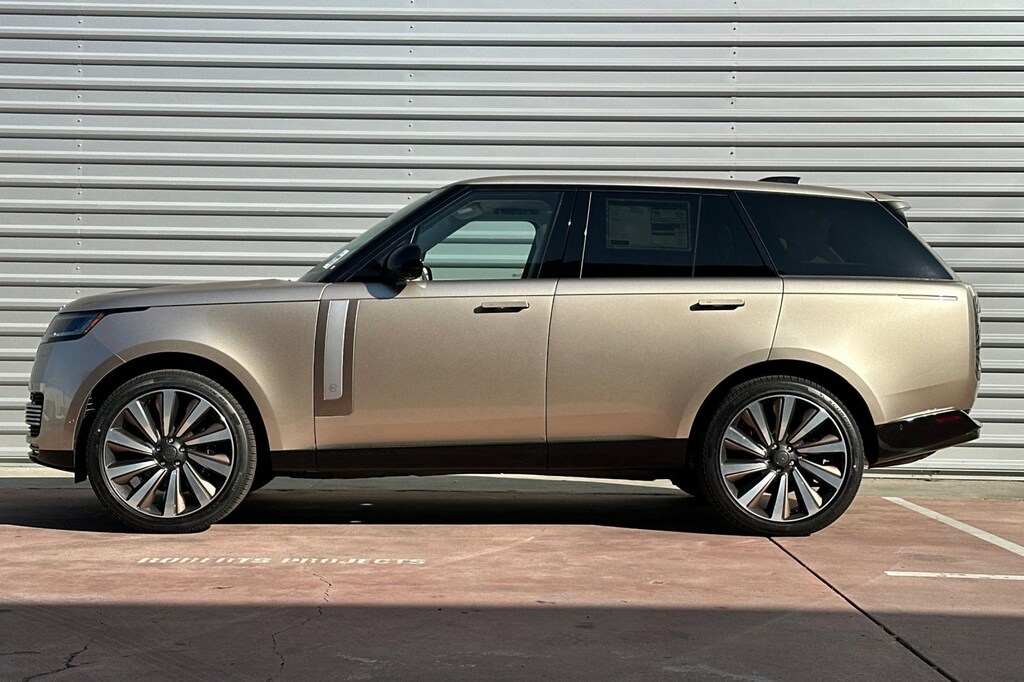 New 2026 Land Rover Range Rover P615 SV SUV
