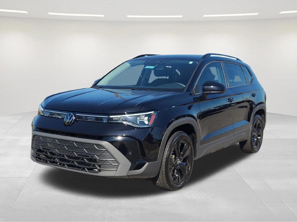 2026 Volkswagen Taos SE Black