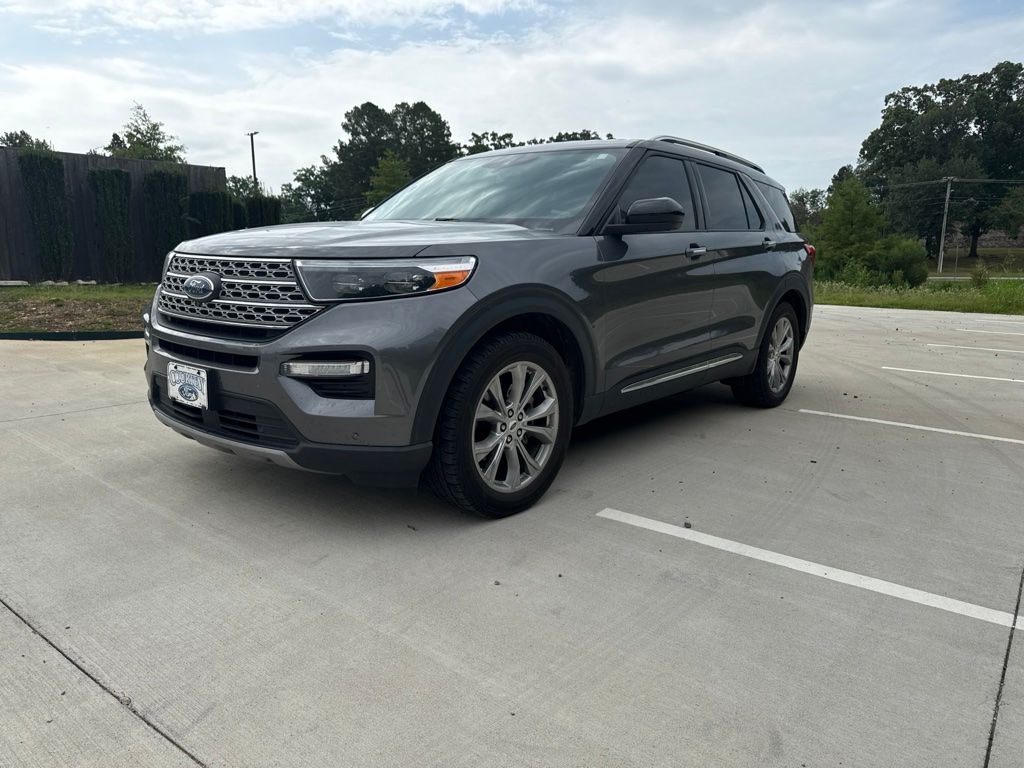 2022 Ford Explorer