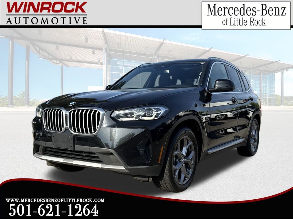 2023 BMW X3 30i's photo