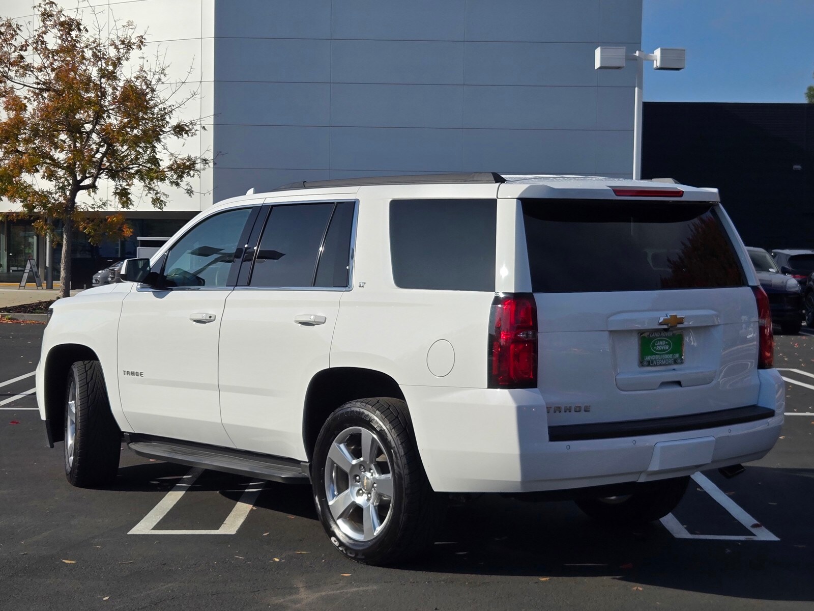2019 Chevrolet Tahoe LT photo 4
