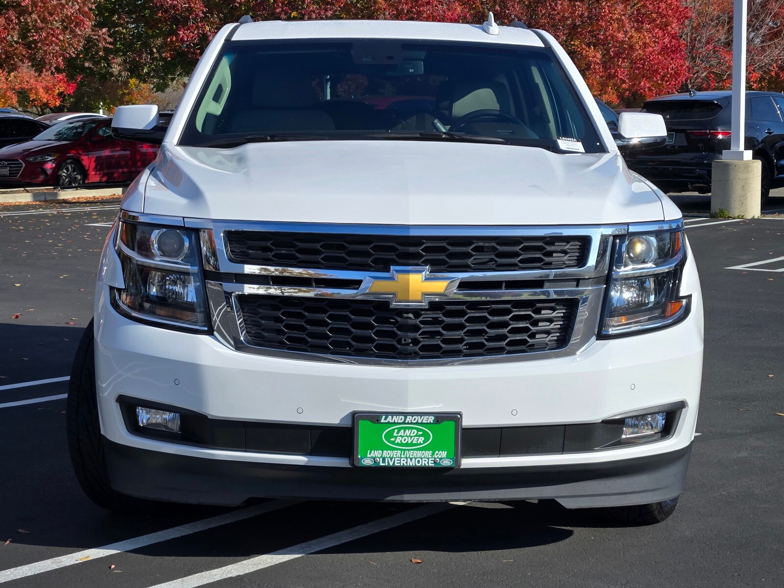 2019 Chevrolet Tahoe LT photo 2