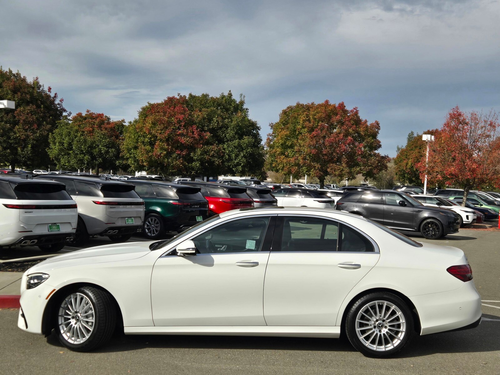 2022 Mercedes Benz E 350 Sedan photo 3