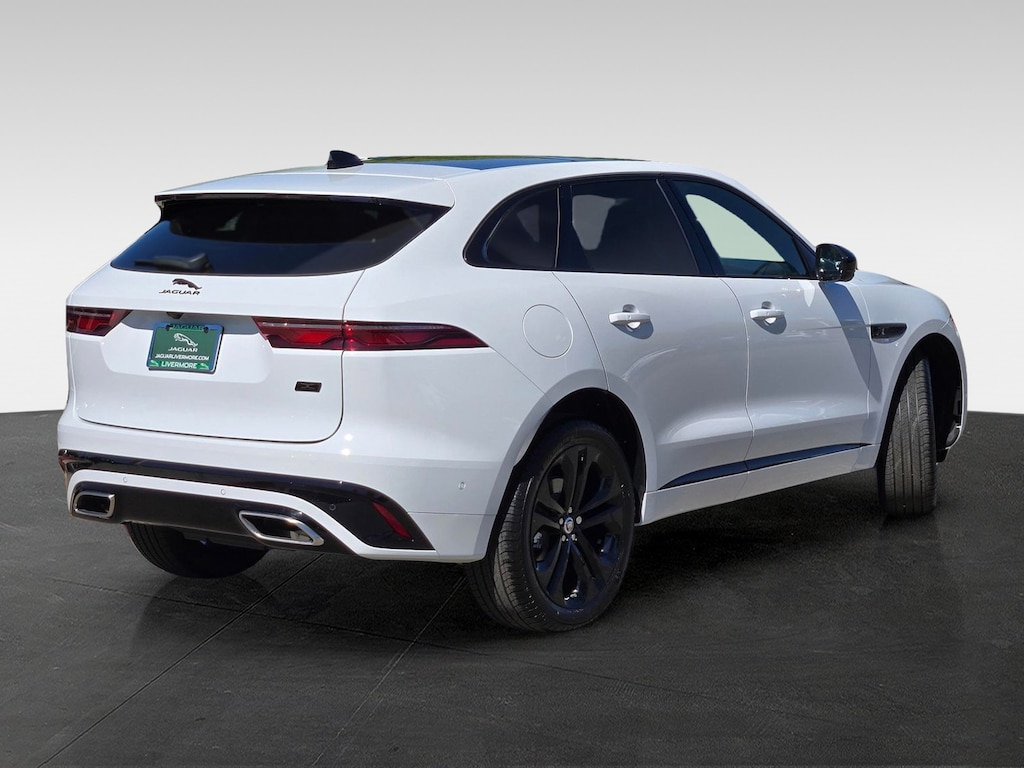 New 2026 Jaguar F-PACE 400PS R-Dynamic S