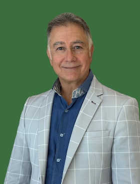 Staff member Yohan Haddad from ID_8cac5b