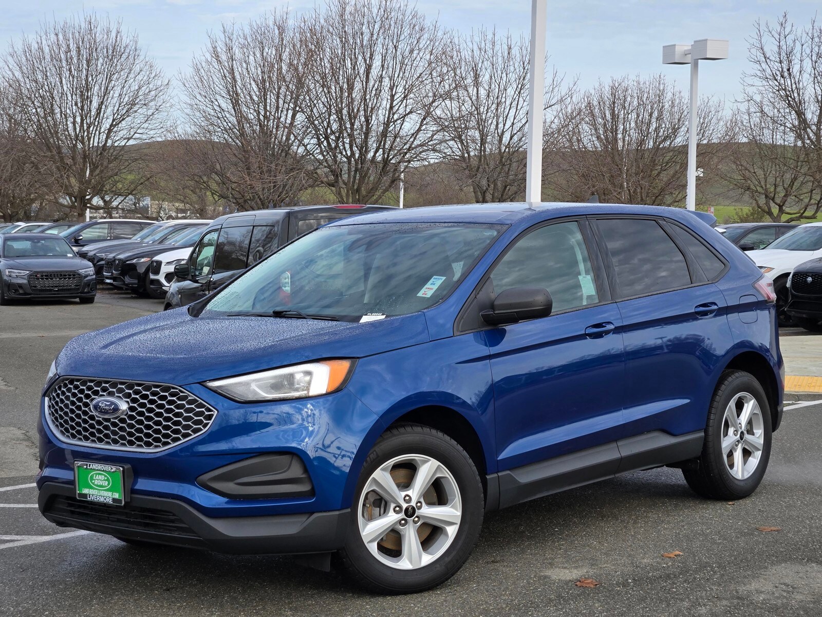 2024 Ford Edge SE's photo