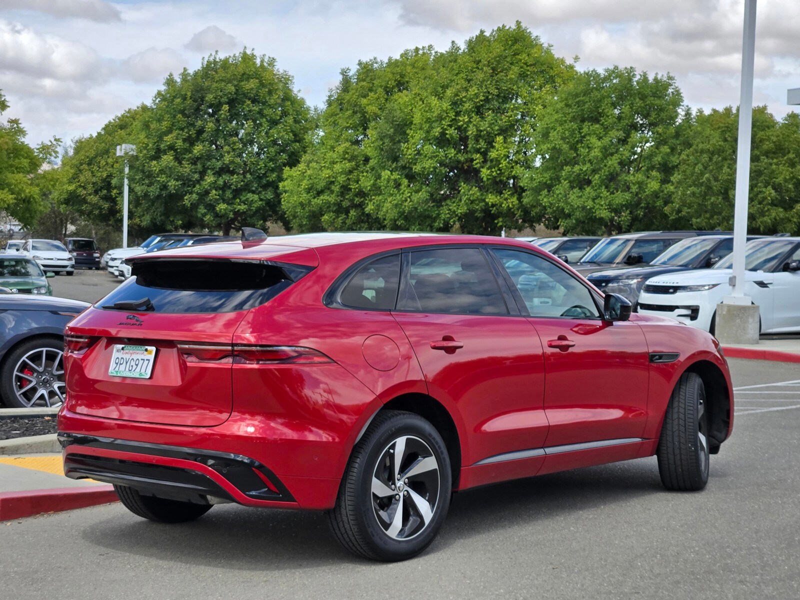 2025 Jaguar F-PACE R-Dynamic S photo 4