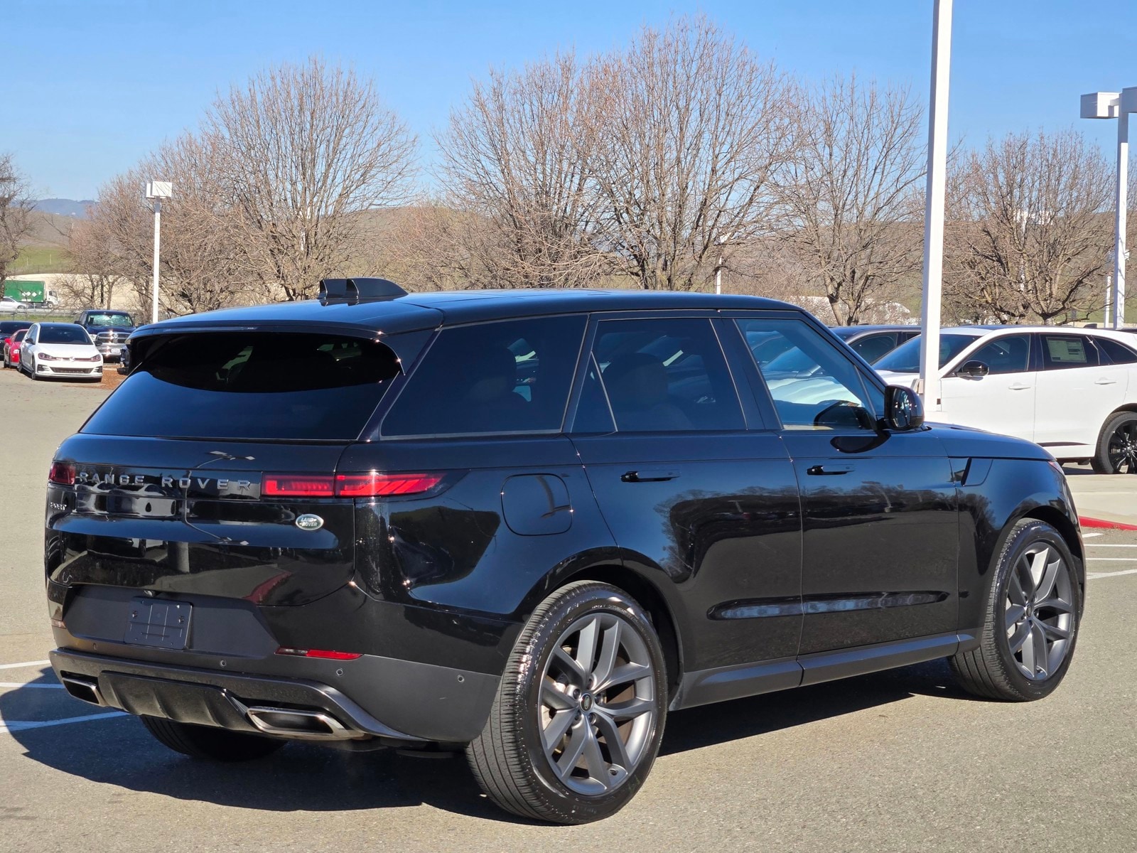 2023 Land Rover Range Rover Sport SE photo 5