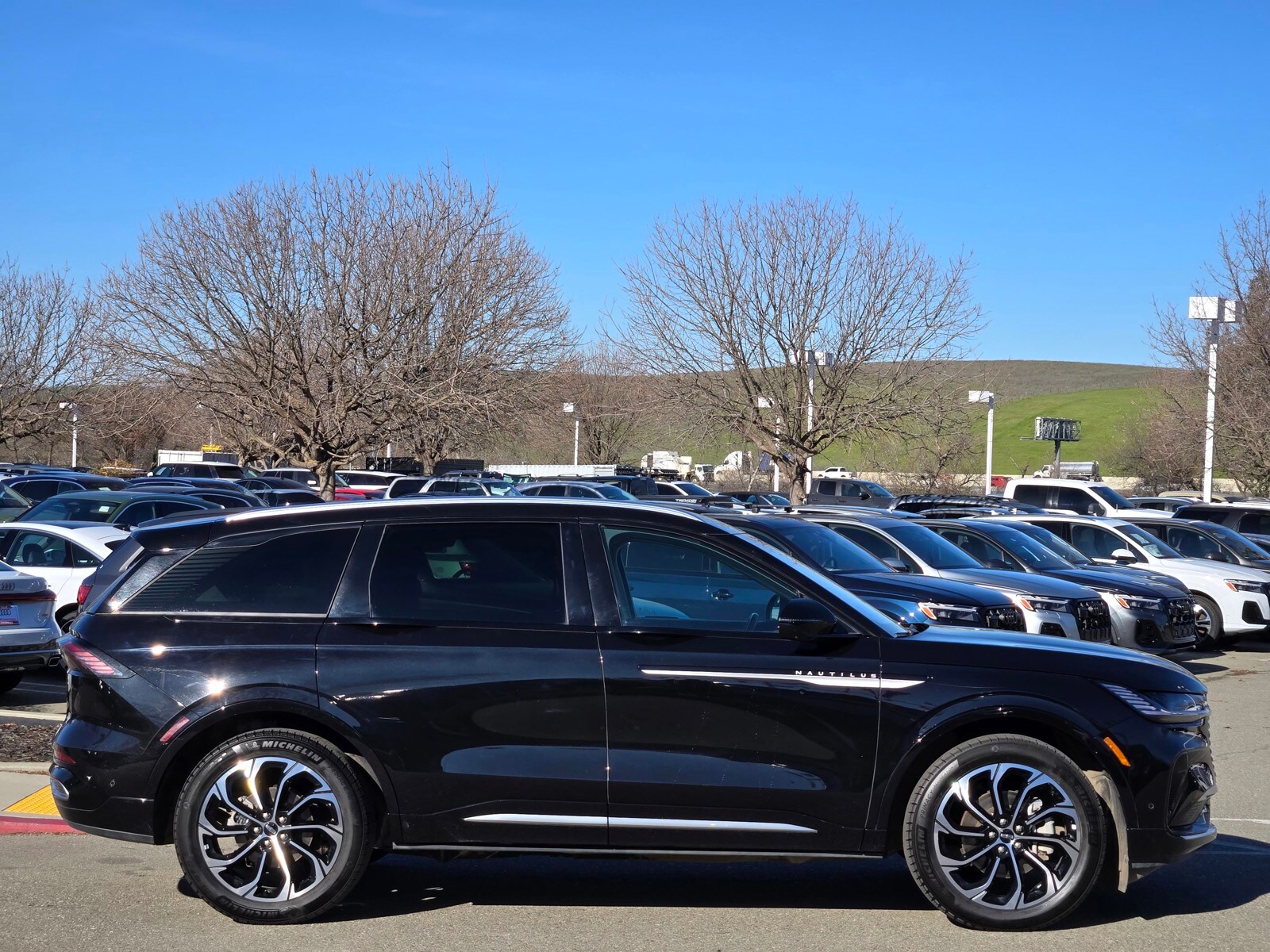 2024 Lincoln Nautilus Reserve photo 6