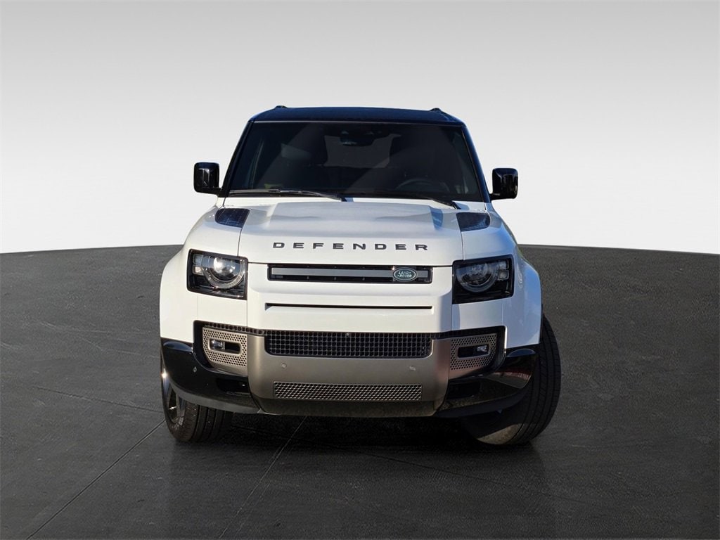 Used 2025 Land Rover Defender X-Dynamic SE SUV