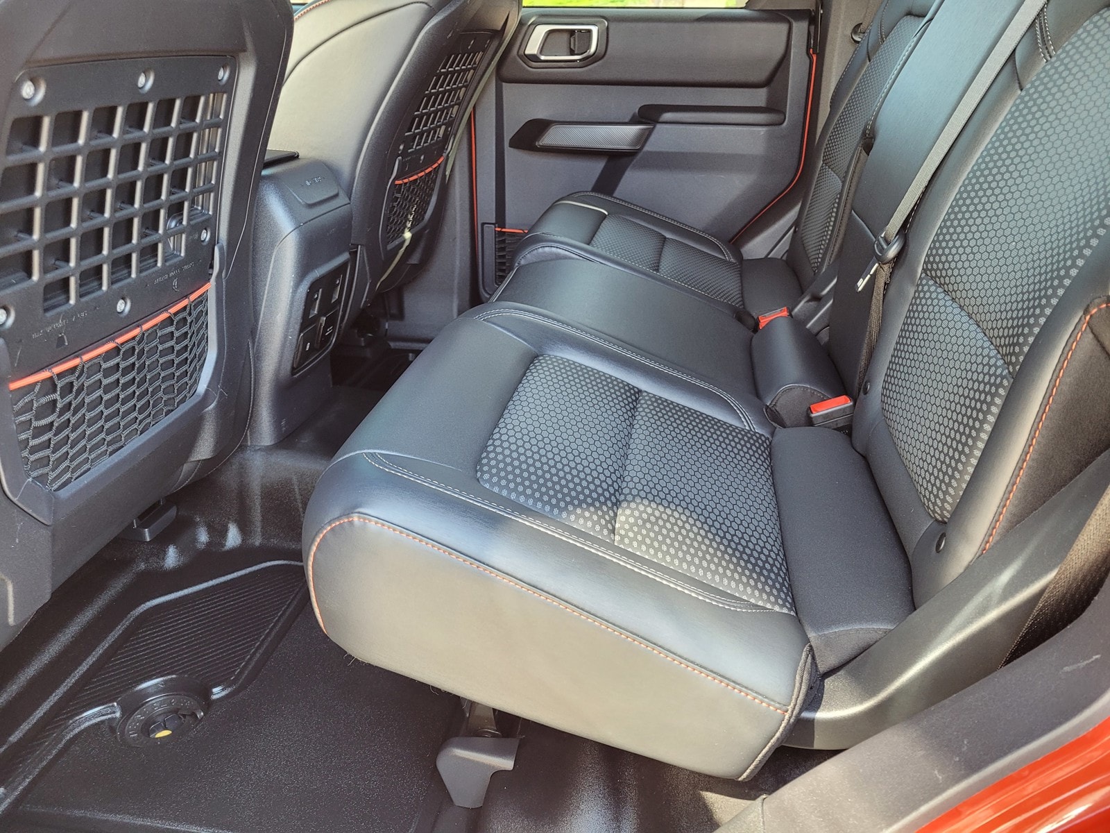 2023 Ford Bronco Raptor photo 3