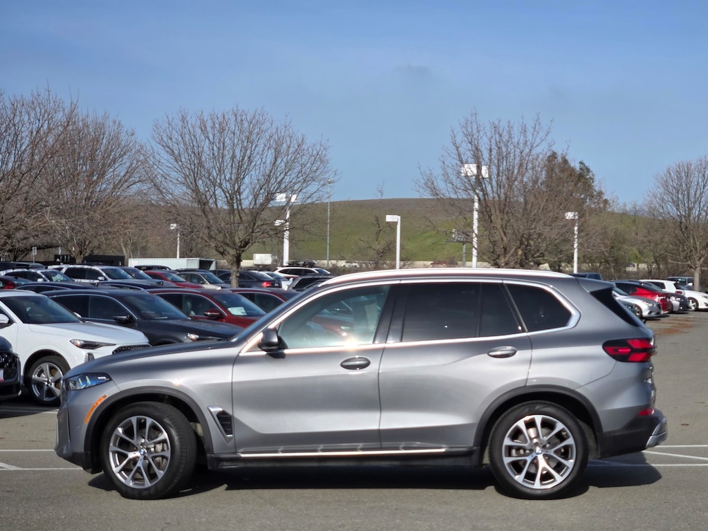 Used 2025 BMW X5 xDrive40i SUV