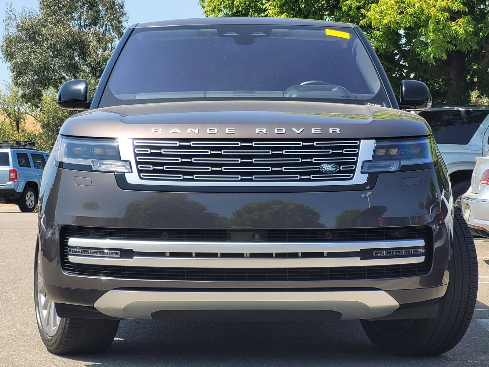 2023 Land Rover Range Rover First Edition photo 2