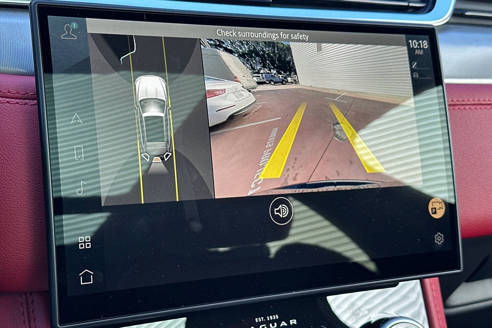 2025 Jaguar F-PACE R-Dynamic S - Photo 20