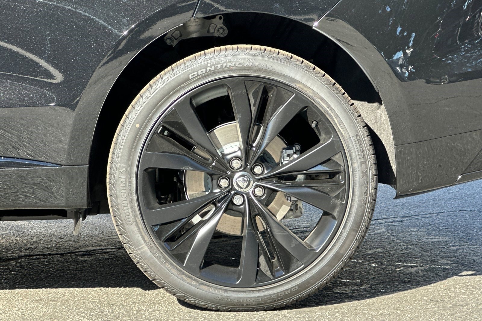 2025 Jaguar F-PACE R-Dynamic S - Photo 12