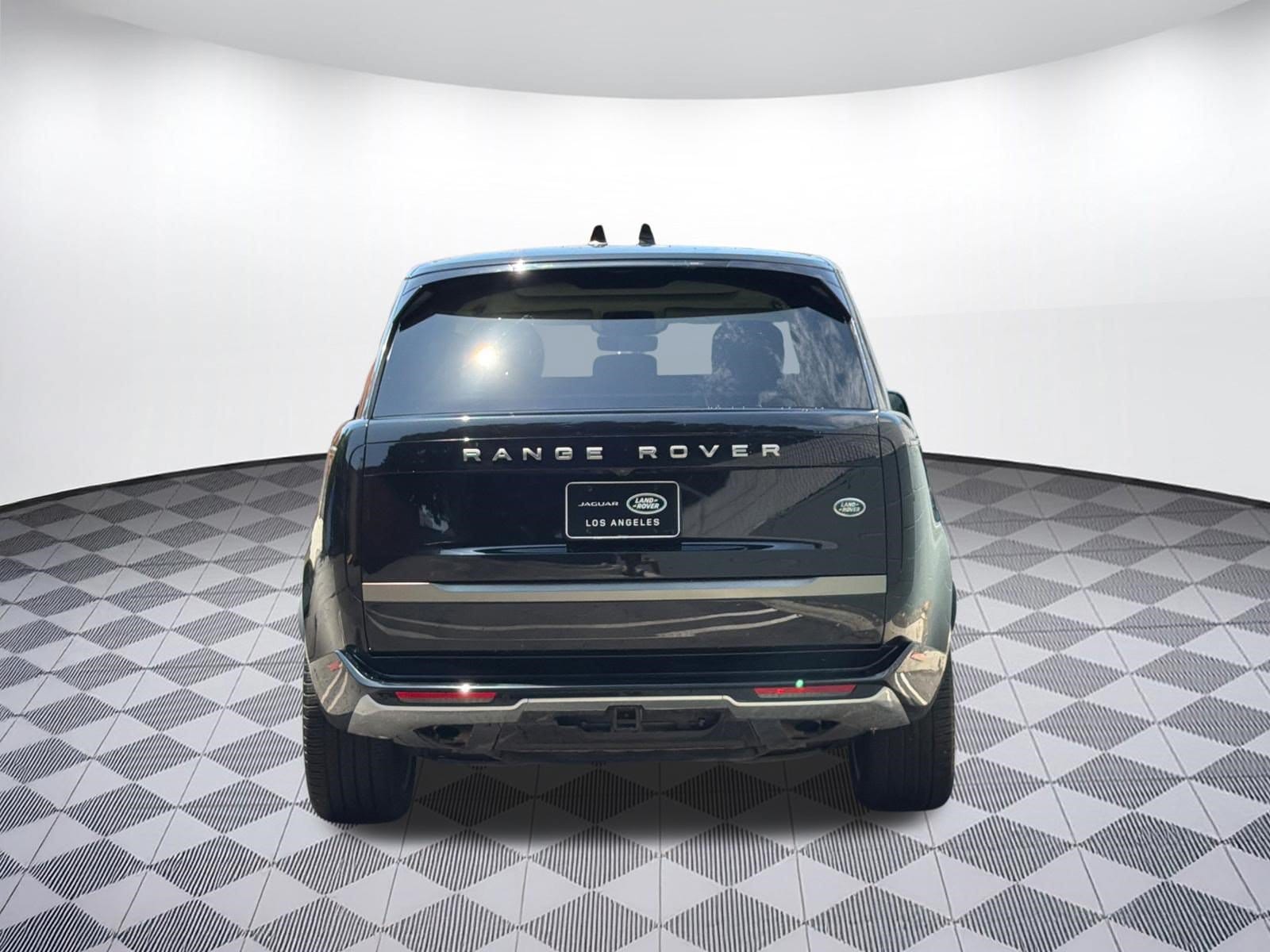 2023 Land Rover Range Rover SE - Photo 9