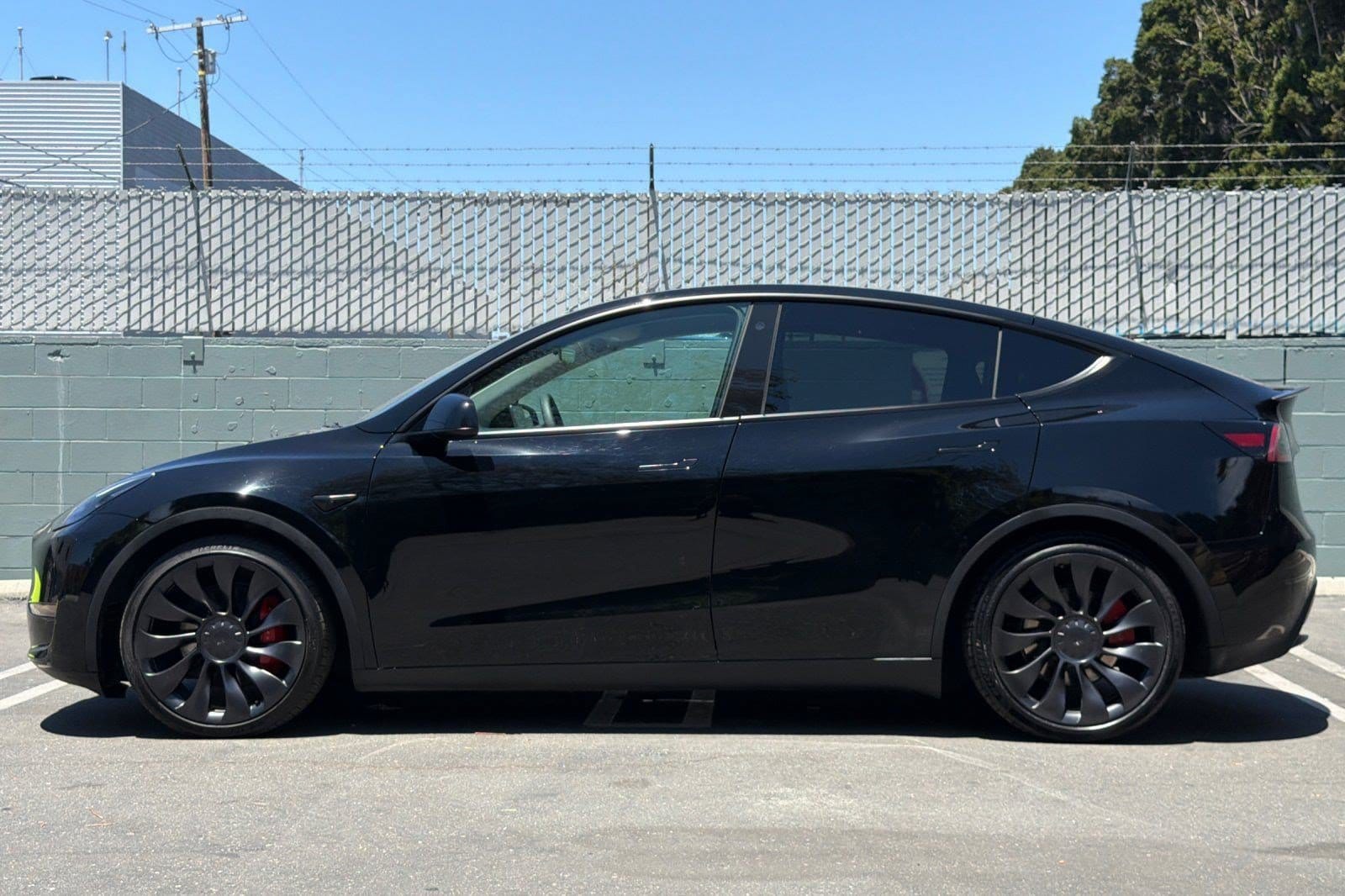 Used 2023 Tesla Model Y Performance with VIN 7SAYGDEF9PF647840 for sale in Los Angeles, CA