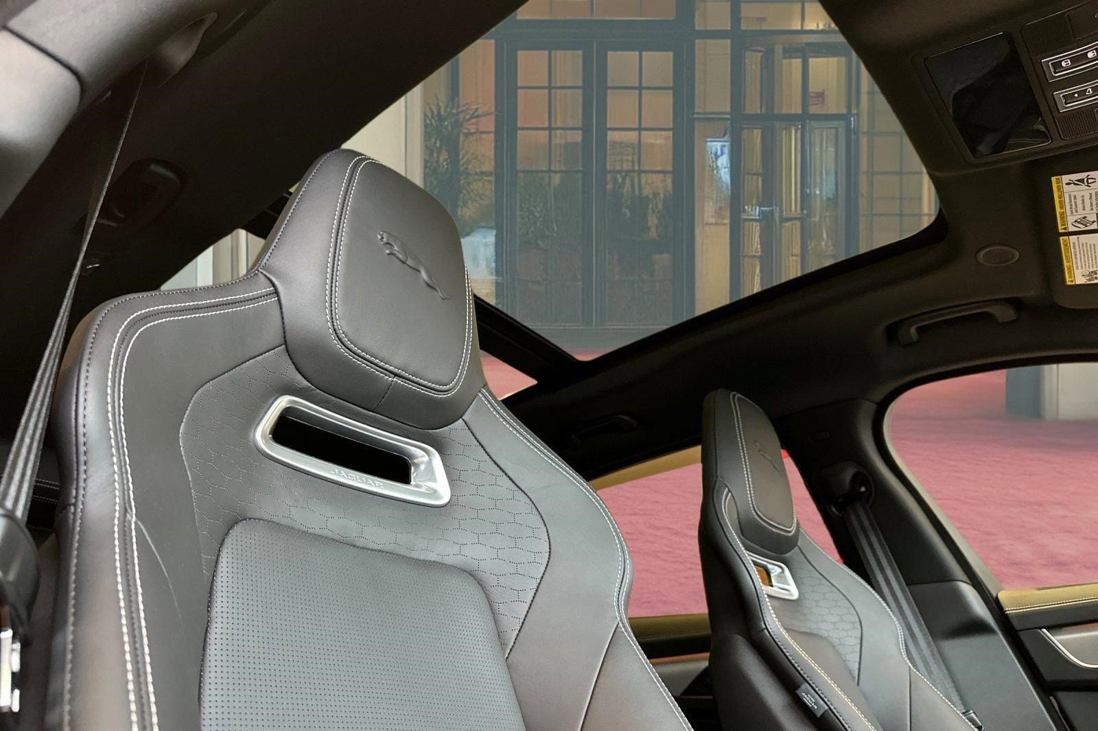 2026 Jaguar F-Pace R-Dynamic S - Photo 20