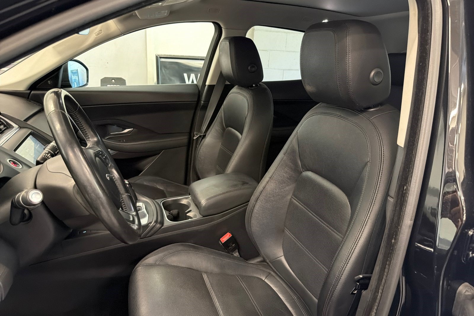 E-PACE S P250 AWD S