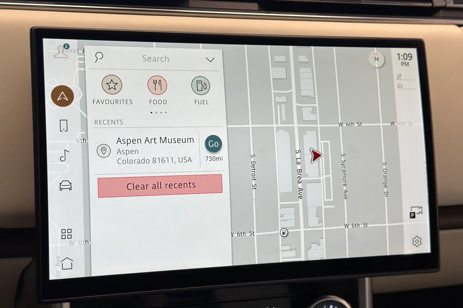2023 Land Rover Range Rover SE - Photo 18