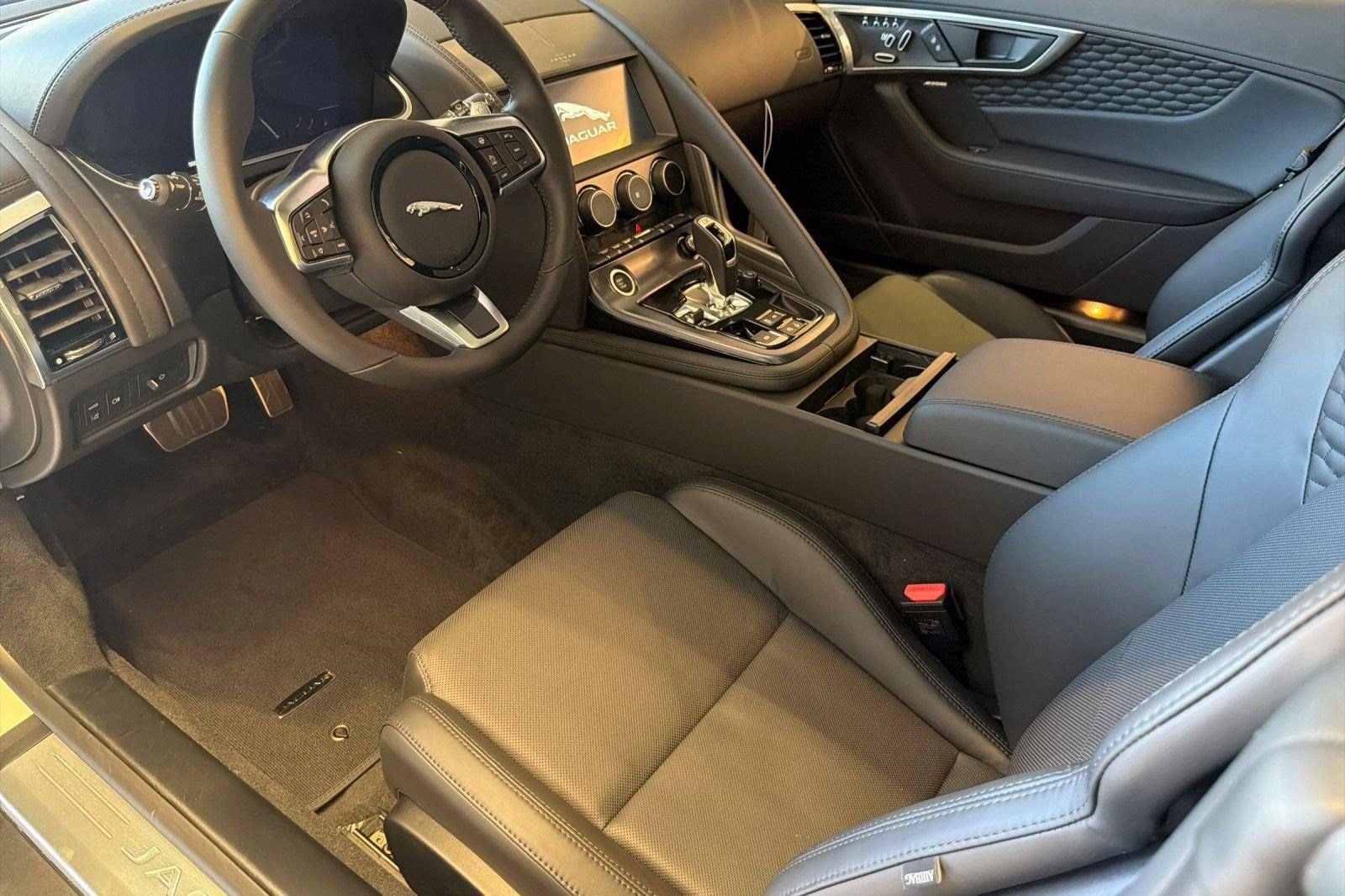 F-TYPE R-Dynamic Coupe