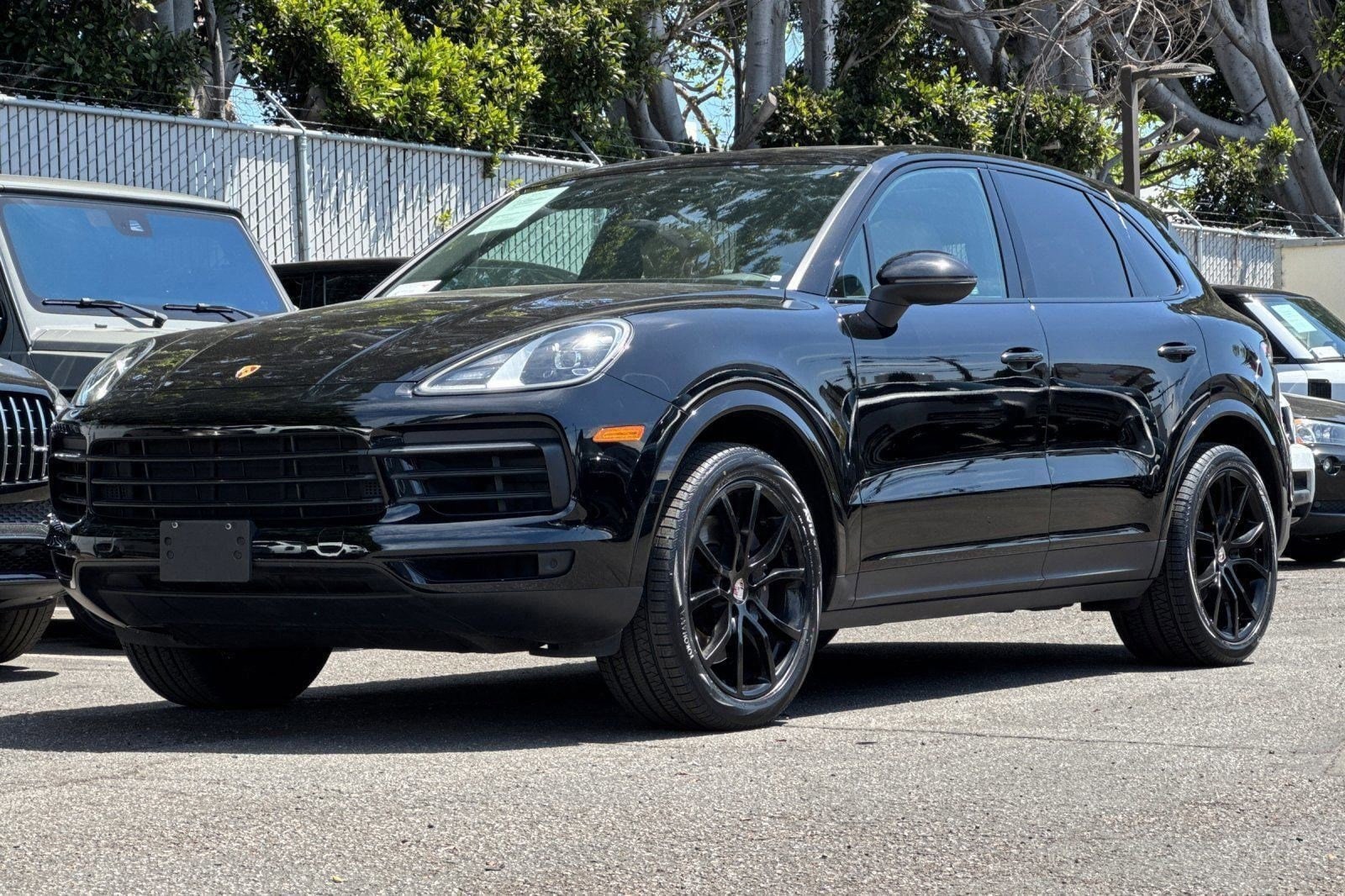 2022 Porsche Cayenne -'s photo