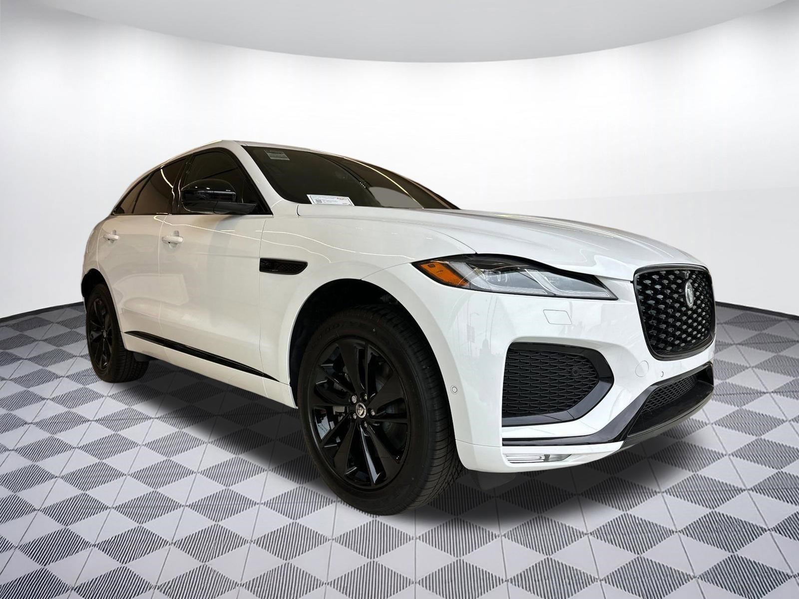 2026 Jaguar F-Pace R-Dynamic S - Photo 7