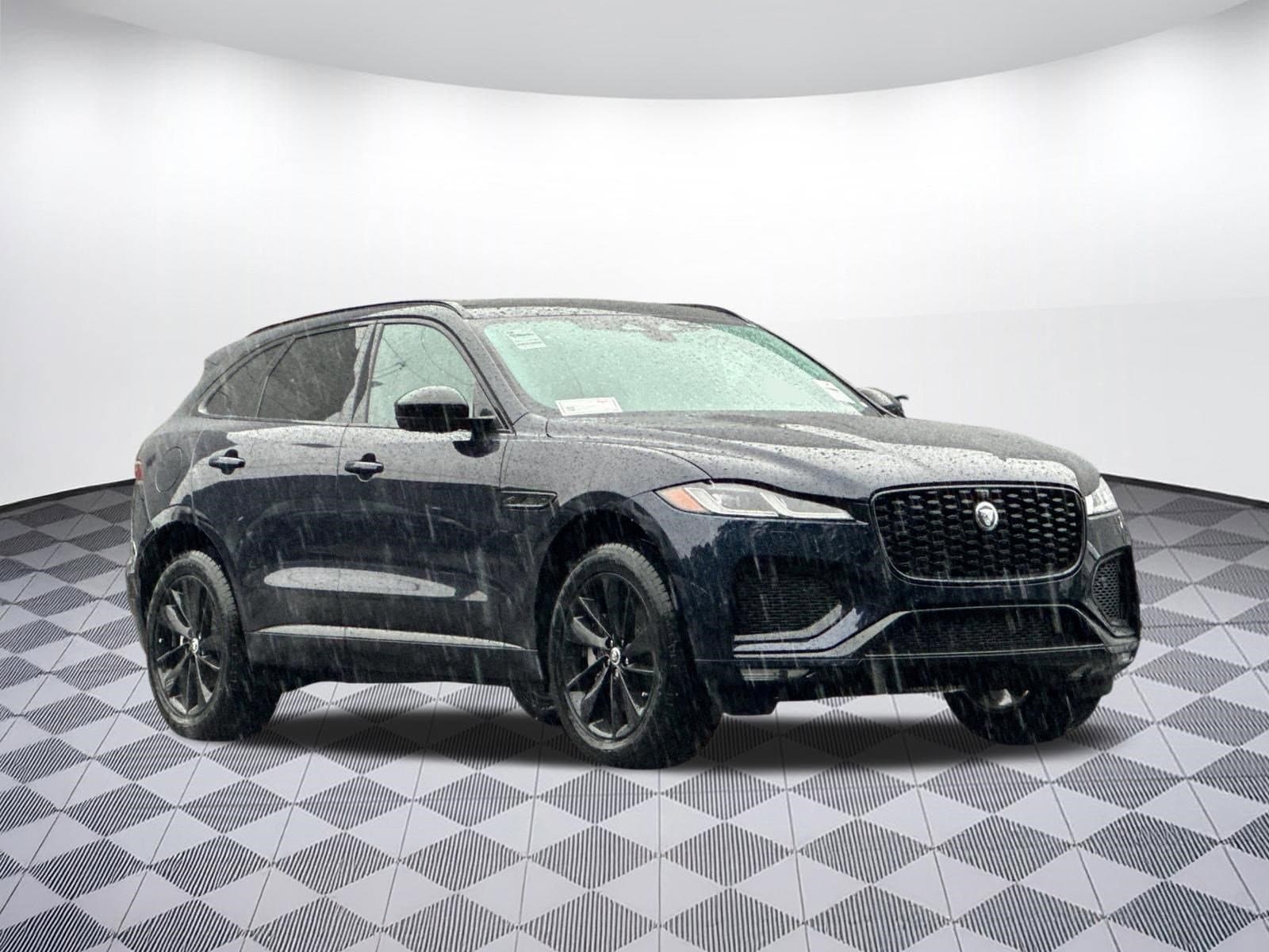 2026 Jaguar F-Pace R-Dynamic S - Photo 7