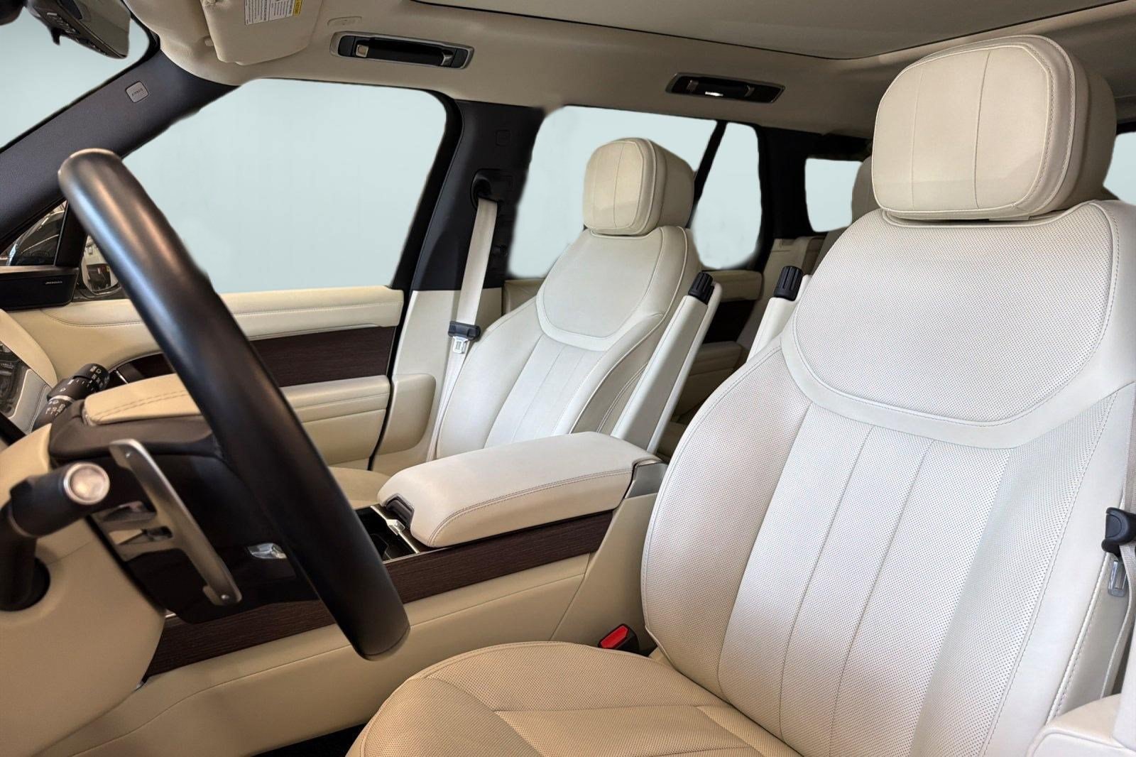 2023 Land Rover Range Rover SE - Photo 5