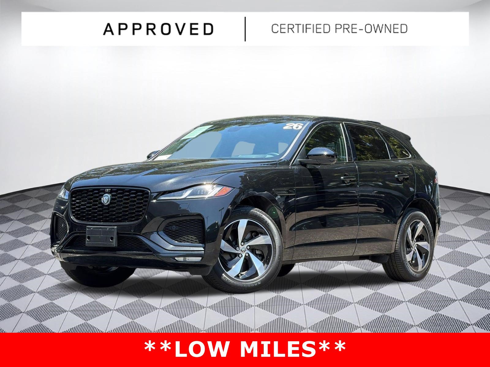 2026 Jaguar F-PACE P400 R-Dynamic S's photo