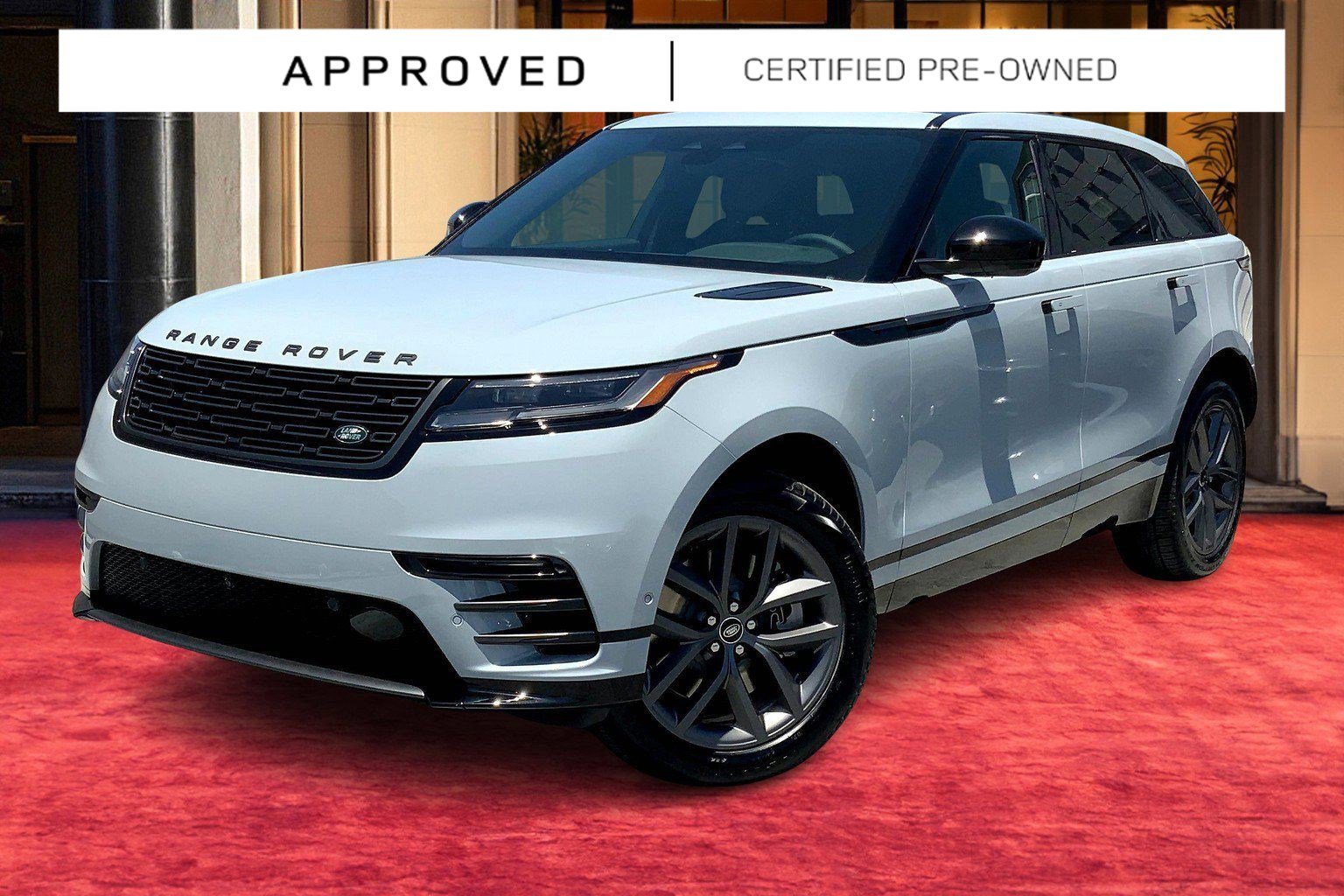 2026 Land Rover Range Rover Velar P250 Dynamic SE's photo