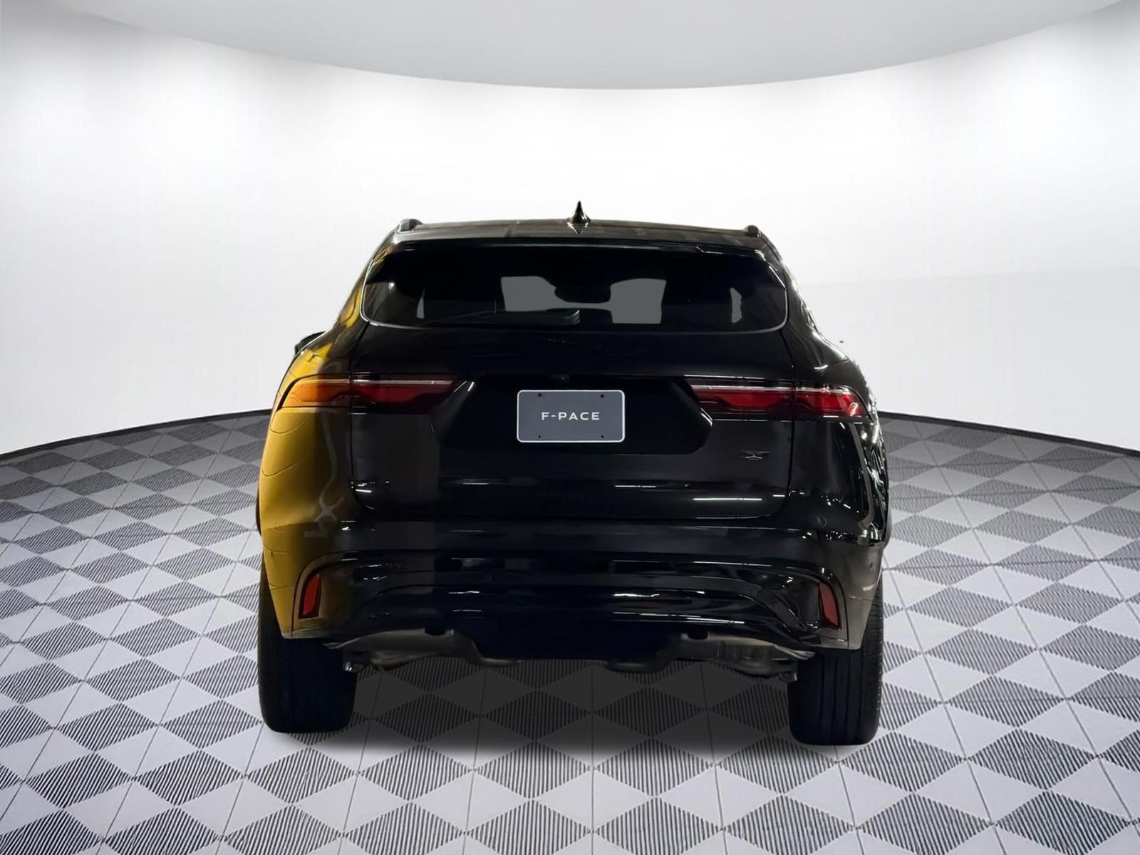 2026 Jaguar F-Pace R-Dynamic S - Photo 10