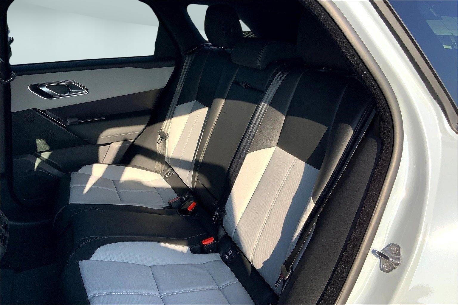 Range Rover Velar Dynamic SE P400 Dynamic SE *Ltd Avail*
